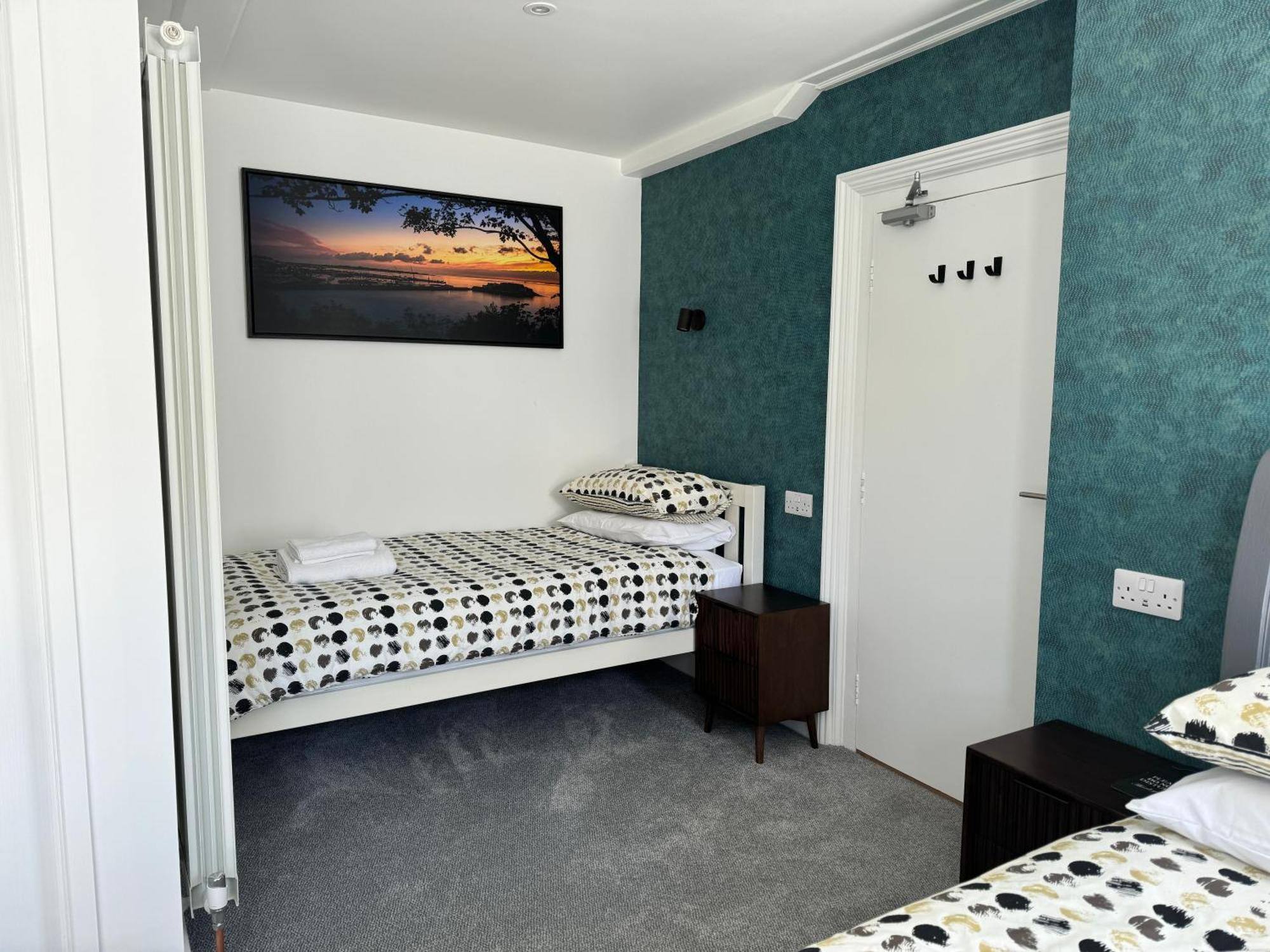 St Georges Hotel Saint Peter Port Eksteriør billede